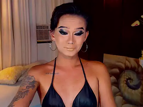 xXLustFullTransXx online show from 04/13/26, 02:17