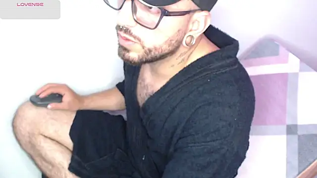 Snapshot of HyperCore_Interactive chatting on 03/20/26, 07:08 HyperCore Interactive online show from 03/20/26, 07:08