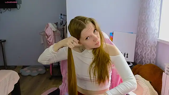 Mary Blu online show from 04/17/26, 08:06