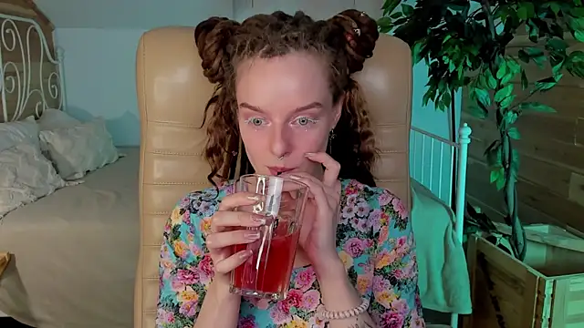 MephalaHOMM3 online show from 04/10/26, 08:57