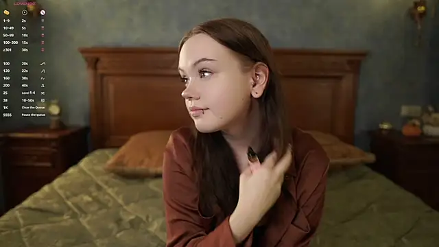 LeahAllsop online show from 03/28/26, 02:22