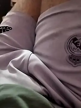 lkjhgf12qwe online show from 04/06/26, 01:45