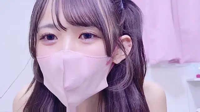 Snapshot of EMIRI_0426 chatting on 03/09/26, 04:38 EMIRI 0426 online show from 03/09/26, 04:38