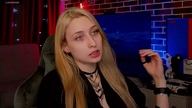 Emma Willson online show from 07/31/26, 01:32
