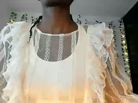 yoursweetsin16 online show from 03/13/26, 05:52