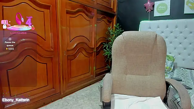 ebony katterin online show from 04/18/26, 11:25