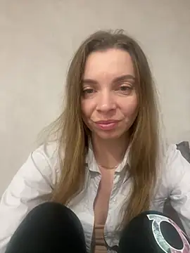 Luna2547 online show from 03/03/26, 08:48