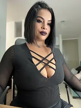 AriannaSmyth online show from 06/17/26, 02:25
