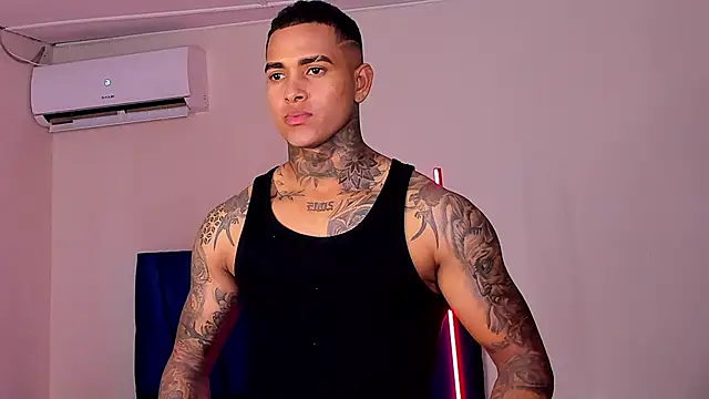 tyler bell  online show from 04/01/26, 02:12