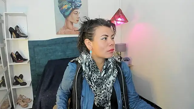 KiaraXMilf online show from 03/23/26, 12:42