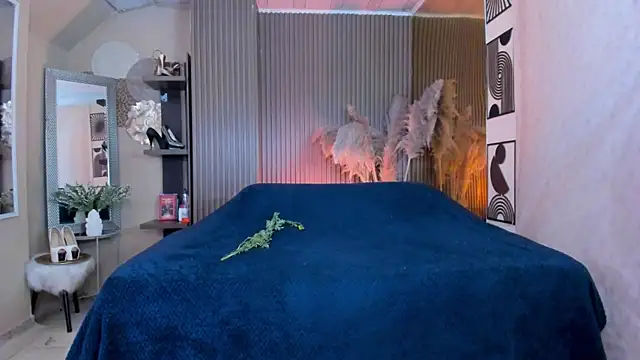 KiaraXMilf online show from 04/15/26, 08:20