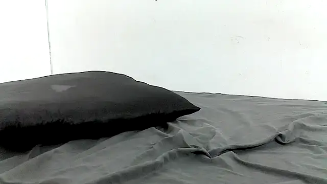 pinkycat online show from 03/27/26, 01:44