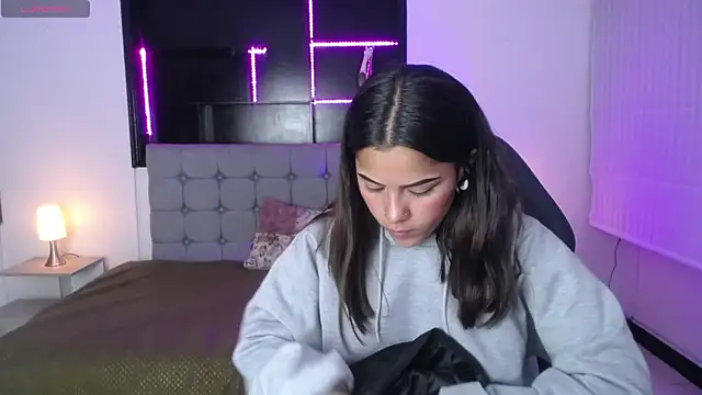  chloe 1 online show from 03/20/26, 08:03