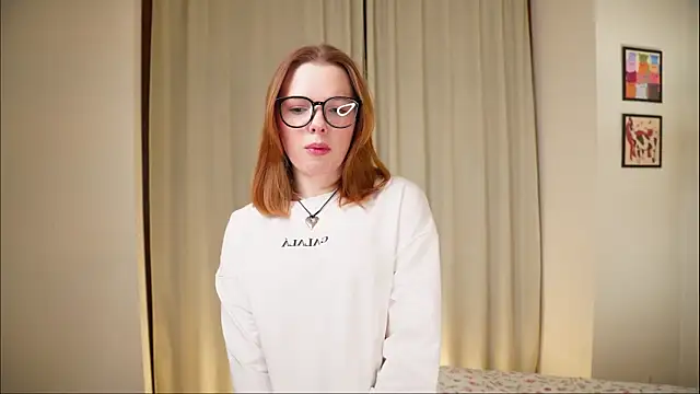 Snapshot of Sunann chatting on 03/16/26, 04:44 Sunann online show from 03/16/26, 04:44