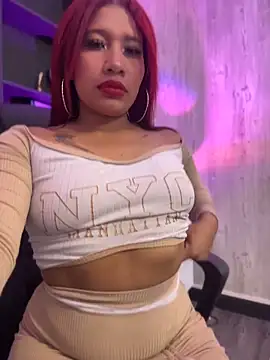 Cherry Charlottee online show from 05/23/26, 07:51