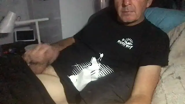 MrBombasticxxx online show from 04/04/26, 12:53