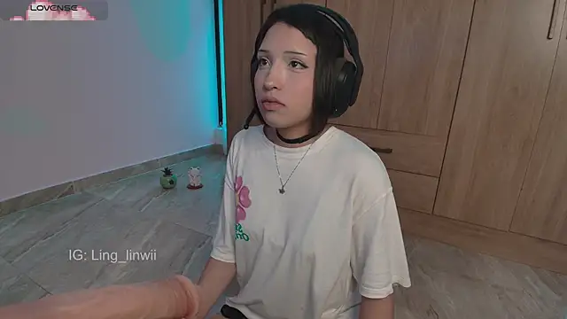 ling meow online show from 06/14/26, 03:47
