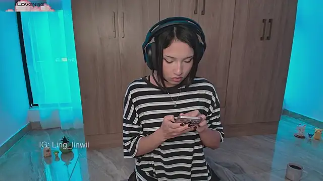 ling meow online show from 06/19/26, 02:54