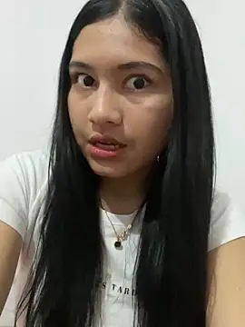 Isabella-Marin online show from 03/04/26, 10:16