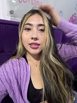 ManuelaVeeleez online show from 03/17/26, 05:22