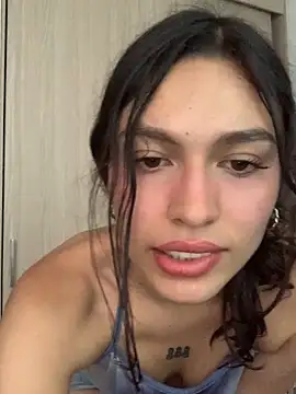 SweetCherry   online show from 04/10/26, 10:14