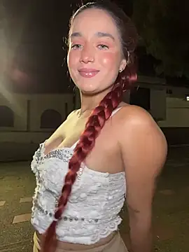 isabella ferrer99 online show from 03/06/26, 04:09