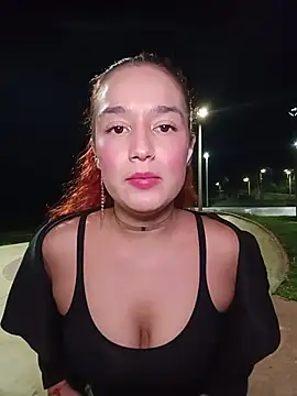 Snapshot of isabella_ferrer99 chatting on 06/14/26, 05:31 isabella ferrer99 online show from 06/14/26, 05:31
