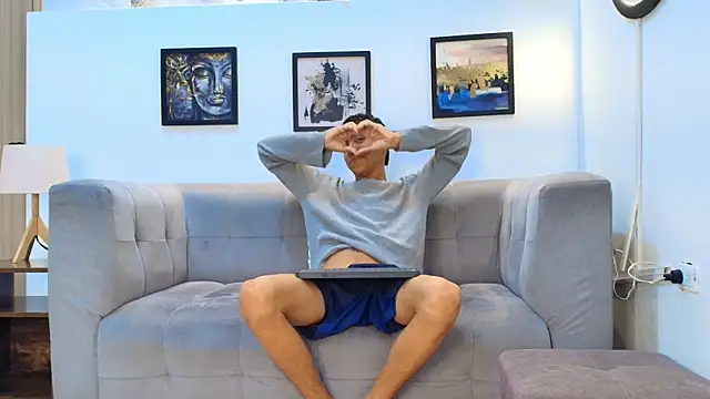 SKINNY BOYXXX online show from 04/09/26, 07:25