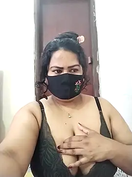 Star--Girl online show from 04/11/26, 04:17