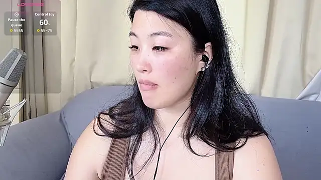 Tavie1744 online show from 05/14/26, 11:44
