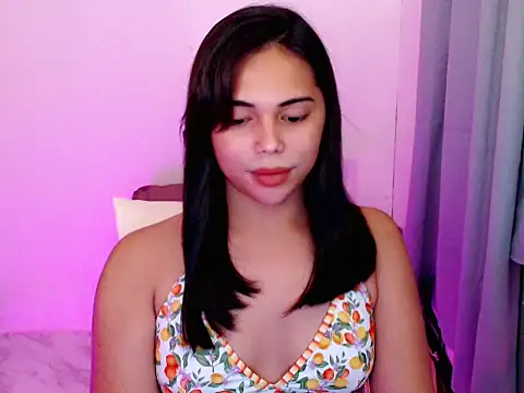 Snapshot of romantic_kath chatting on 03/03/26, 10:10 romantic kath online show from 03/03/26, 10:10