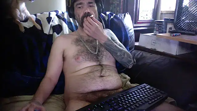Snapshot of KinkyTOMan chatting on 06/11/26, 02:59 KinkyTOMan online show from 06/11/26, 02:59