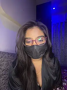 Snapshot of nikki_catz chatting on 04/18/26, 06:23 nikki catz online show from 04/18/26, 06:23