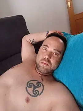 Pelusanchez online show from 05/25/26, 05:08