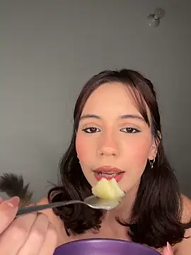 Nicole Cute04 online show from 04/03/26, 04:10