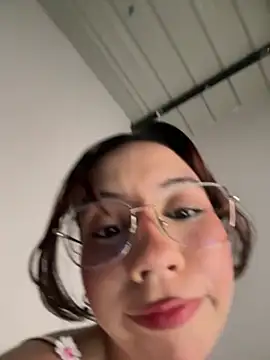 Nicole Cute04 online show from 05/01/26, 03:33