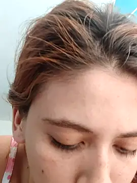 Sasha Red  online show from 04/13/26, 08:36