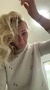 Secret Ladyx online show from 05/04/26, 10:55