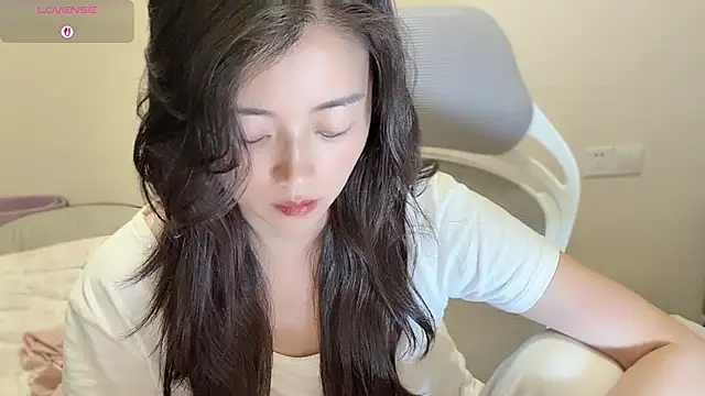 jinxiyao01 online show from 06/17/26, 02:18
