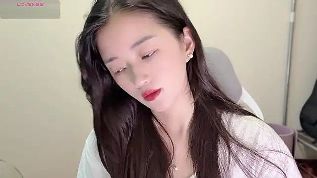 jinxiyao01 online show from 06/24/26, 02:43