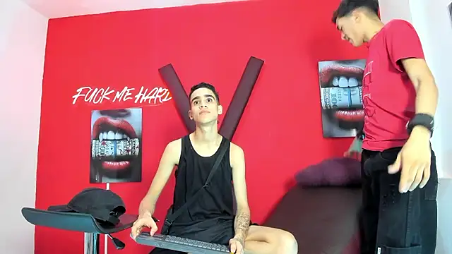 SKYN MAN online show from 03/24/26, 01:43