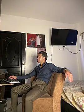 Kenny romano online show from 04/19/26, 07:05