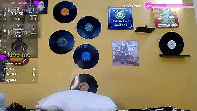lilithevil32 online show from 07/13/26, 01:52