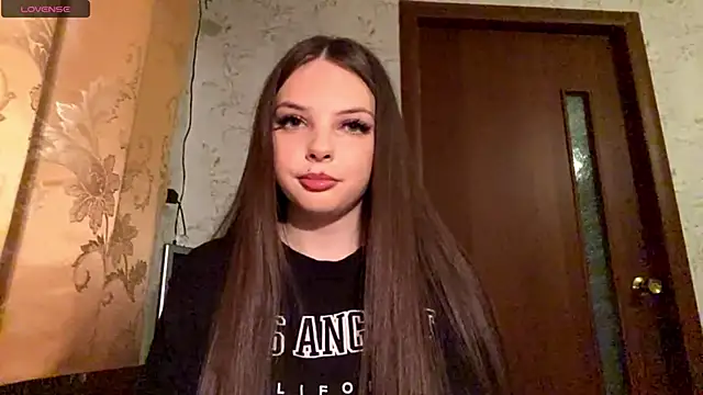 Snapshot of MiaClarka chatting on 03/03/26, 05:41 MiaClarka online show from 03/03/26, 05:41