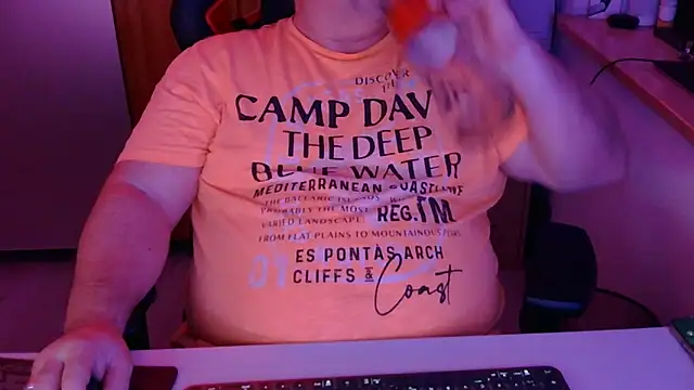 Snapshot of Blase_Hase123 chatting on 03/03/26, 06:25 Blase Hase123 online show from 03/03/26, 06:25