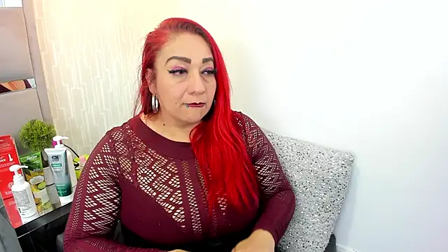 Snapshot of Sarah__Moonx chatting on 07/16/26, 11:38 Sarah Moonx online show from 07/16/26, 11:38