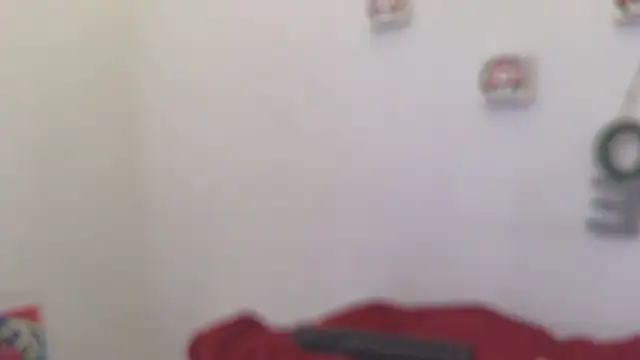 Caroline hernandes online show from 04/27/26, 02:04