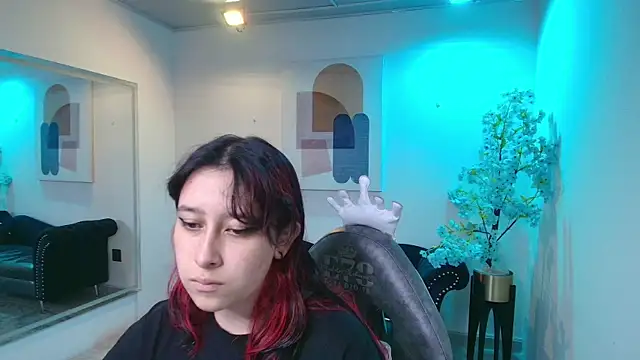 TarlyWho online show from 05/06/26, 11:26