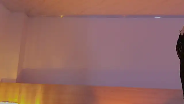DaphneWayne online show from 07/01/26, 06:18