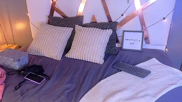 AmatistaSky   online show from 04/15/26, 11:50